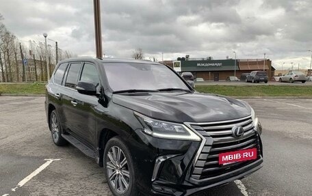 Lexus LX III, 2017 год, 5 790 000 рублей, 4 фотография