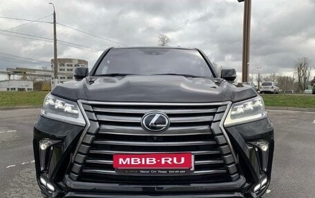 Lexus LX III, 2017 год, 5 790 000 рублей, 3 фотография