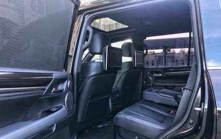 Lexus LX III, 2017 год, 5 790 000 рублей, 19 фотография