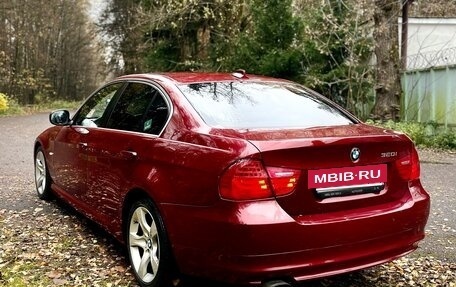 BMW 3 серия, 2011 год, 900 000 рублей, 3 фотография