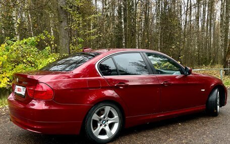 BMW 3 серия, 2011 год, 900 000 рублей, 6 фотография