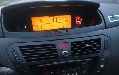 Citroen C4 Picasso II рестайлинг, 2007 год, 679 000 рублей, 9 фотография