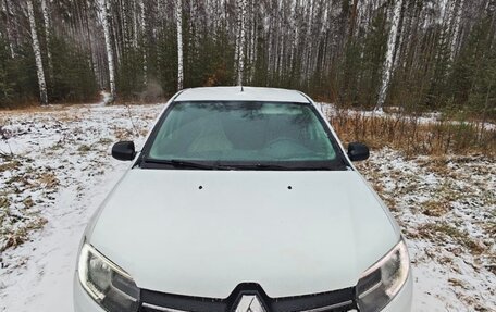 Renault Logan II, 2018 год, 455 000 рублей, 9 фотография