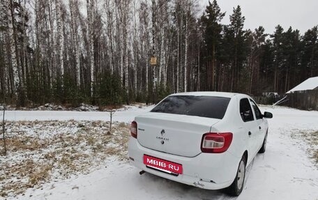 Renault Logan II, 2018 год, 455 000 рублей, 10 фотография