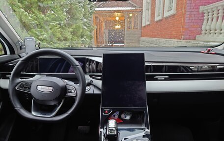 Geely Atlas, 2024 год, 3 100 000 рублей, 4 фотография