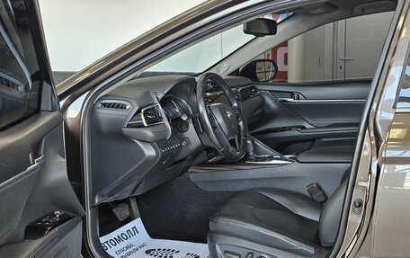 Toyota Camry, 2018 год, 2 749 000 рублей, 12 фотография