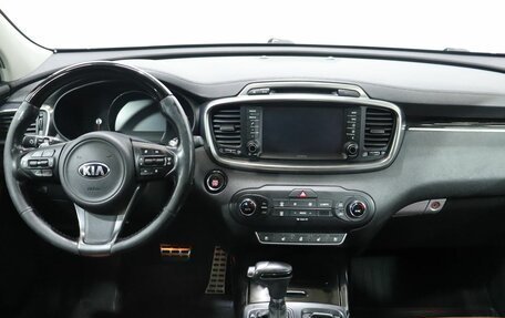 KIA Sorento III Prime рестайлинг, 2017 год, 2 180 000 рублей, 14 фотография