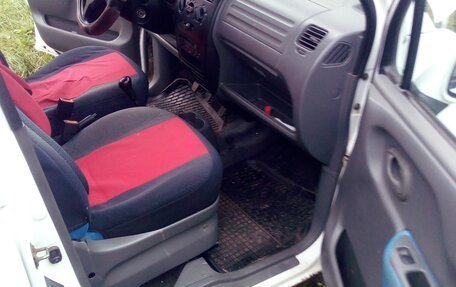 Opel Agila, 2001 год, 200 000 рублей, 3 фотография