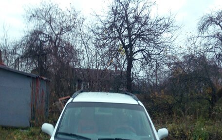 Opel Agila, 2001 год, 200 000 рублей, 1 фотография