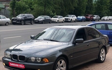 BMW 5 серия, 2002 год, 1 050 000 рублей, 1 фотография