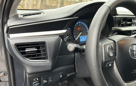 Toyota Corolla, 2013 год, 1 250 000 рублей, 17 фотография