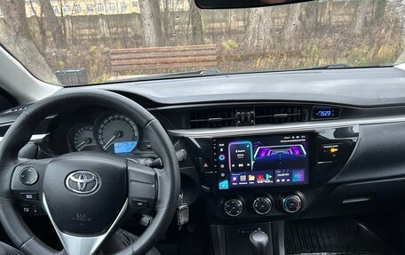 Toyota Corolla, 2013 год, 1 250 000 рублей, 14 фотография