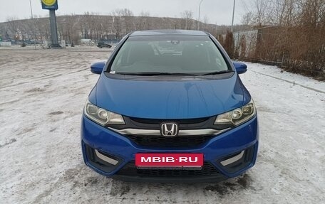 Honda Fit III, 2013 год, 980 000 рублей, 2 фотография