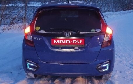 Honda Fit III, 2013 год, 980 000 рублей, 15 фотография
