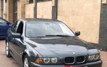 BMW 5 серия, 2002 год, 1 050 000 рублей, 2 фотография