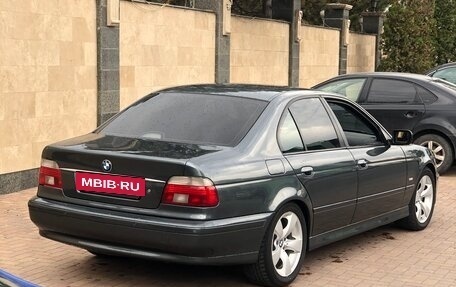 BMW 5 серия, 2002 год, 1 050 000 рублей, 3 фотография