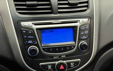 Hyundai Solaris II рестайлинг, 2013 год, 749 000 рублей, 14 фотография