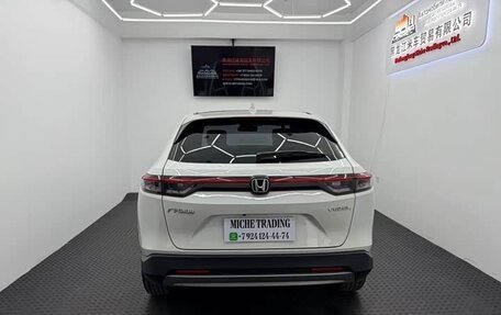 Honda Vezel, 2023 год, 1 897 991 рублей, 5 фотография