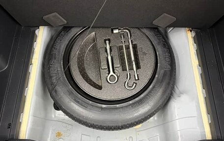 Honda Vezel, 2023 год, 1 897 991 рублей, 20 фотография