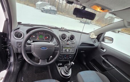 Ford Fiesta, 2007 год, 380 000 рублей, 17 фотография