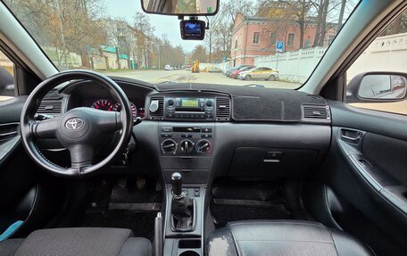 Toyota Corolla, 2005 год, 620 000 рублей, 8 фотография