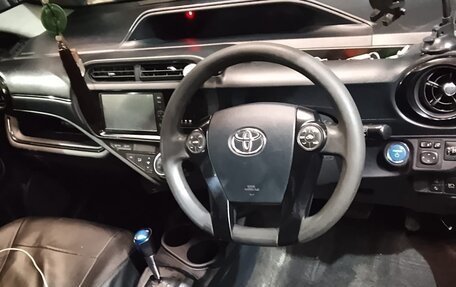 Toyota Aqua I, 2017 год, 1 000 000 рублей, 6 фотография