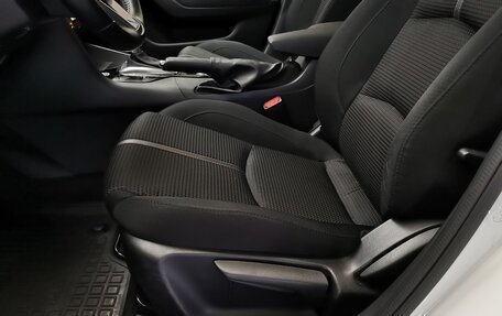 Mazda 3, 2016 год, 1 870 000 рублей, 9 фотография