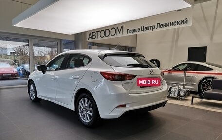 Mazda 3, 2016 год, 1 870 000 рублей, 4 фотография