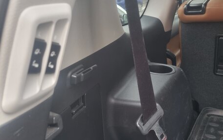 Toyota Land Cruiser Prado 150 рестайлинг 2, 2021 год, 5 450 000 рублей, 9 фотография