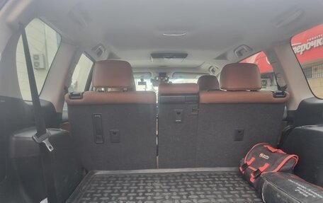 Toyota Land Cruiser Prado 150 рестайлинг 2, 2021 год, 5 450 000 рублей, 8 фотография