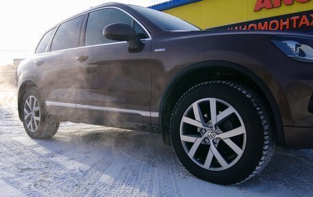 Volkswagen Touareg III, 2013 год, 2 650 000 рублей, 4 фотография