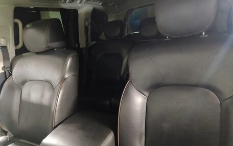 Nissan Patrol, 2011 год, 2 299 000 рублей, 12 фотография