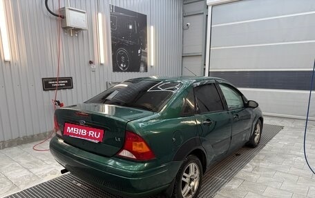 Ford Focus IV, 1999 год, 195 000 рублей, 3 фотография