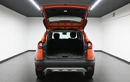 Renault Kaptur I рестайлинг, 2017 год, 1 495 000 рублей, 7 фотография