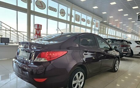 Hyundai Solaris II рестайлинг, 2013 год, 989 000 рублей, 9 фотография