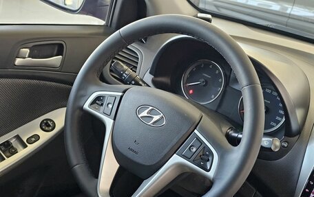 Hyundai Solaris II рестайлинг, 2013 год, 989 000 рублей, 22 фотография