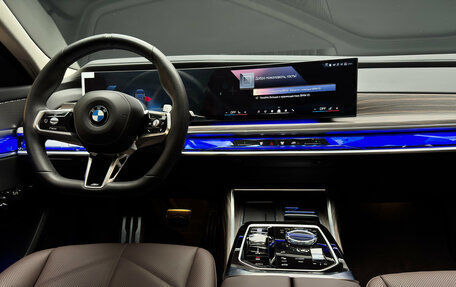 BMW 7 серия, 2024 год, 17 800 000 рублей, 22 фотография