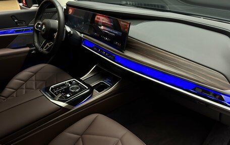 BMW 7 серия, 2024 год, 17 800 000 рублей, 24 фотография