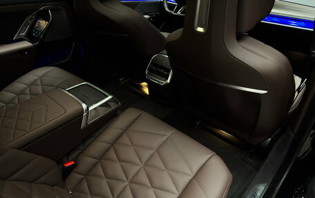 BMW 7 серия, 2024 год, 17 800 000 рублей, 20 фотография