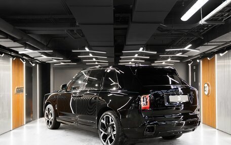 Rolls-Royce Cullinan, 2025 год, 65 000 000 рублей, 4 фотография