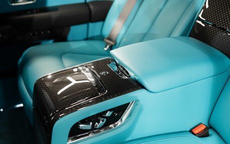 Rolls-Royce Cullinan, 2025 год, 65 000 000 рублей, 20 фотография