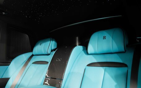 Rolls-Royce Cullinan, 2025 год, 65 000 000 рублей, 19 фотография