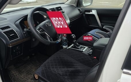 Toyota Land Cruiser Prado 150 рестайлинг 2, 2018 год, 5 700 000 рублей, 19 фотография