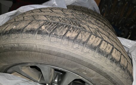 Toyota Land Cruiser Prado 150 рестайлинг 2, 2018 год, 5 700 000 рублей, 32 фотография