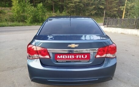 Chevrolet Cruze II, 2013 год, 850 000 рублей, 4 фотография