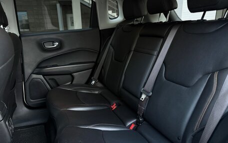 Jeep Compass II, 2019 год, 1 990 000 рублей, 32 фотография