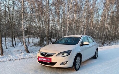 Opel Astra J, 2011 год, 1 050 000 рублей, 4 фотография