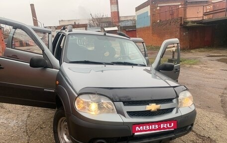 Chevrolet Niva I рестайлинг, 2010 год, 450 000 рублей, 14 фотография