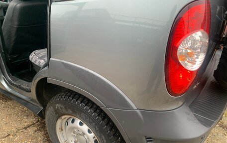 Chevrolet Niva I рестайлинг, 2010 год, 450 000 рублей, 26 фотография