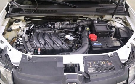 Renault Logan II, 2017 год, 630 000 рублей, 8 фотография